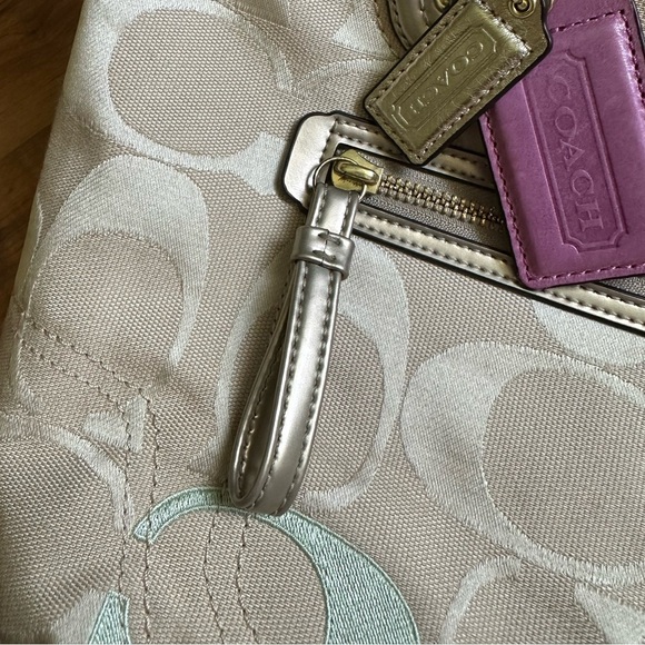 Coach Cream and Multicolor Shoulder Bag - Picture 4 of 12